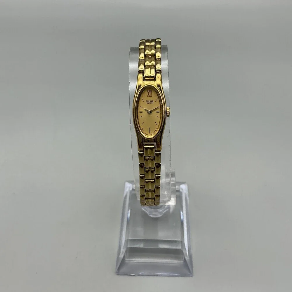 Vintage Pulsar Womens Watch 12mm Oval Gold Tone V220-6190 New Battery